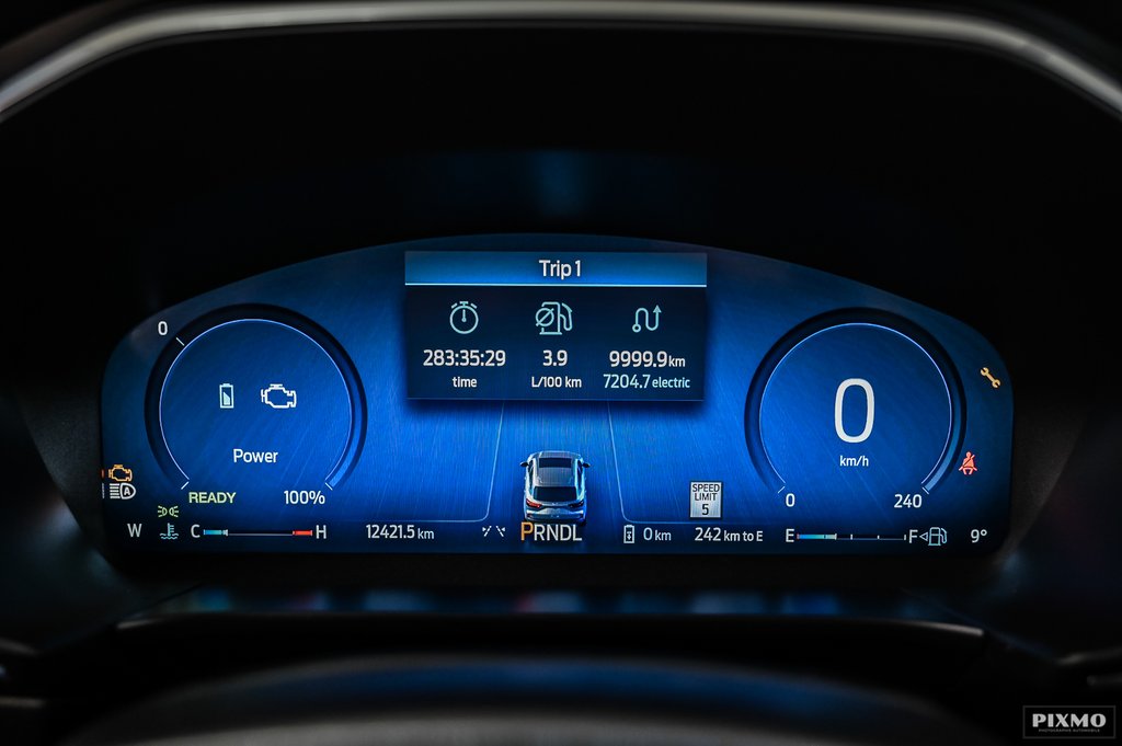 2025 Ford Escape in Brossard, Quebec - 26 - w1024h768px