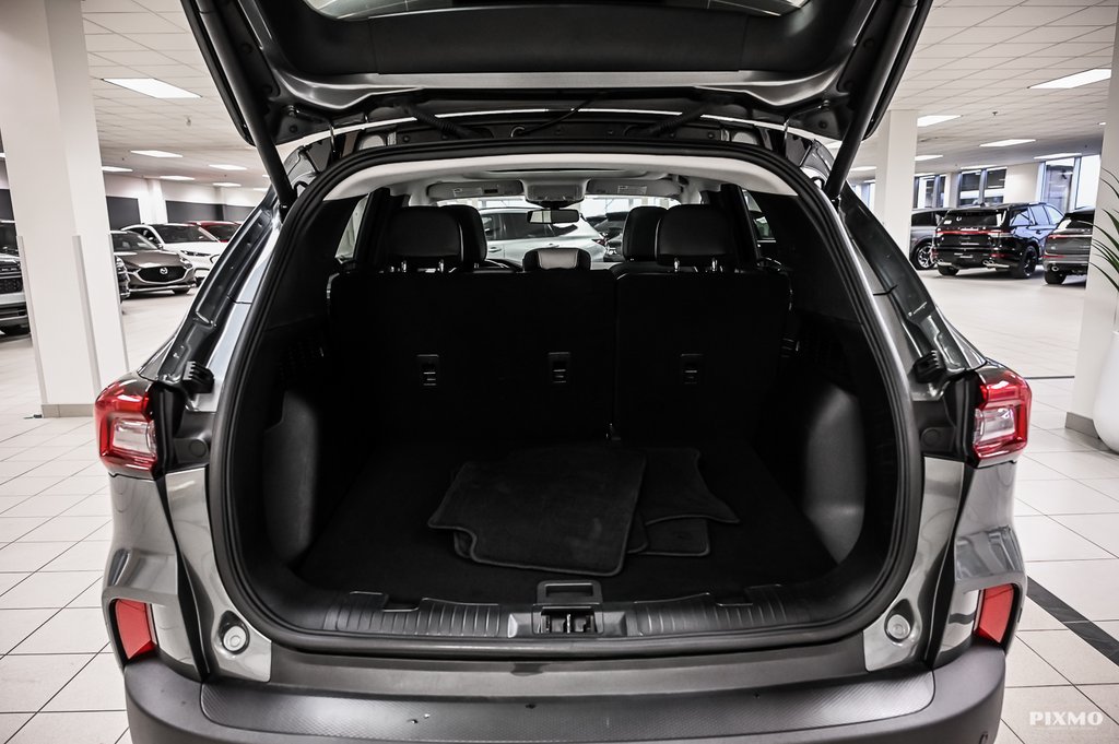 2025 Ford Escape in Brossard, Quebec - 11 - w1024h768px