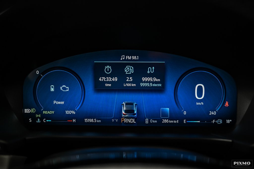 2025 Ford Escape in Brossard, Quebec - 18 - w1024h768px