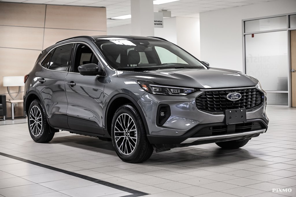 2025 Ford Escape in Brossard, Quebec - 3 - w1024h768px
