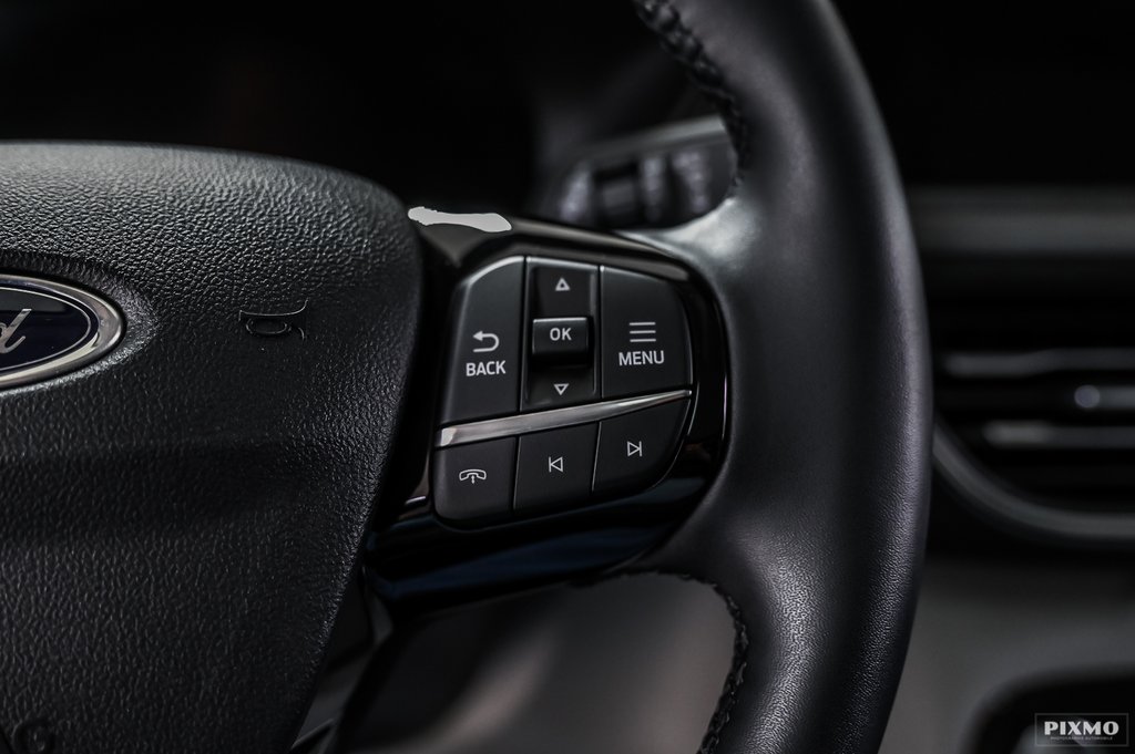 2025 Ford Escape in Brossard, Quebec - 17 - w1024h768px