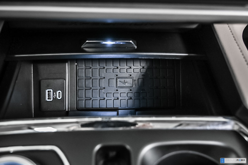 2024 Ford Expedition in Brossard, Quebec - 30 - w1024h768px