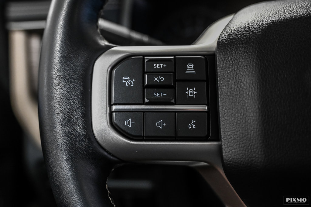 2024 Ford Expedition in Brossard, Quebec - 23 - w1024h768px