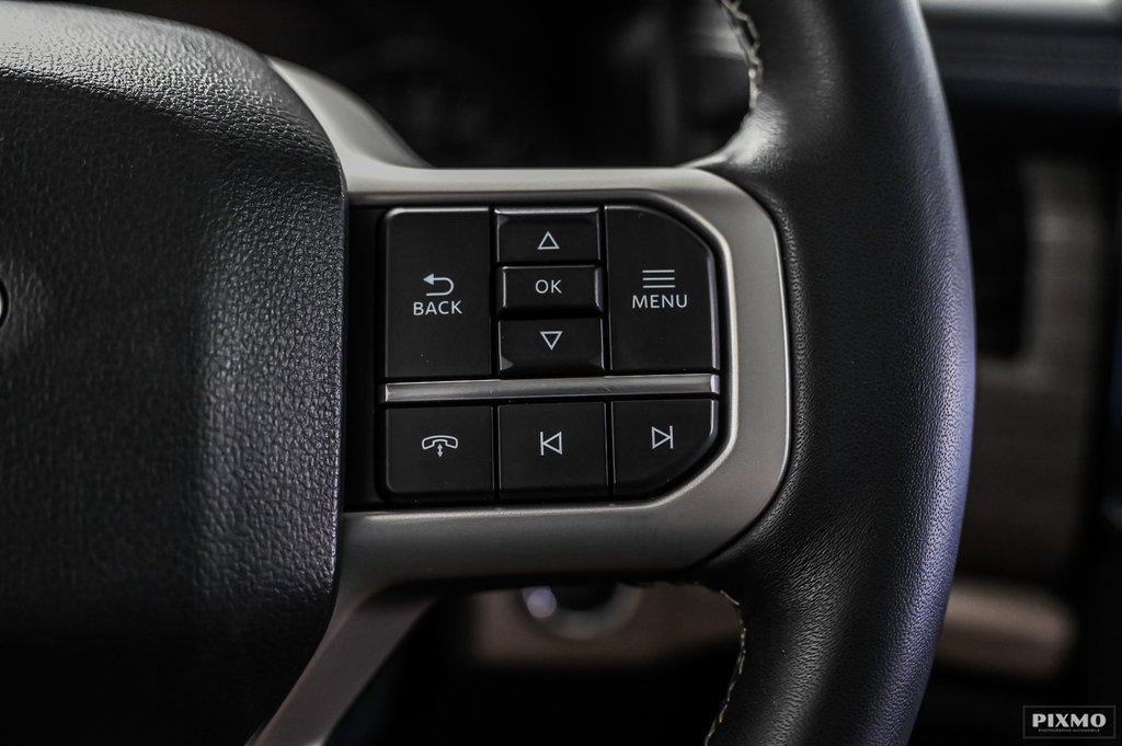2024 Ford Expedition in Brossard, Quebec - 24 - w1024h768px