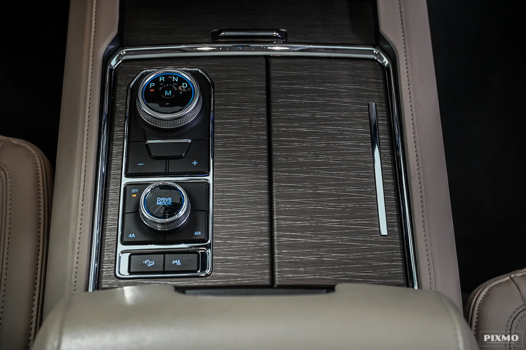 2024 Ford Expedition in Brossard, Quebec - 34 - w1024h768px