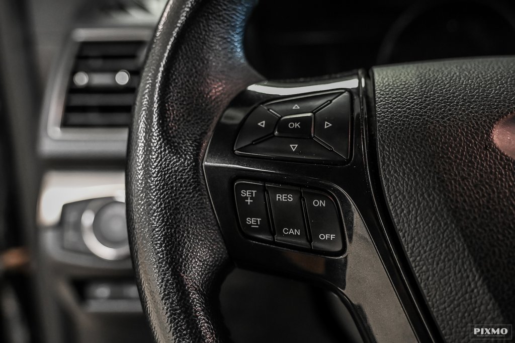 Ford Explorer  2018 à Brossard, Québec - 20 - w1024h768px