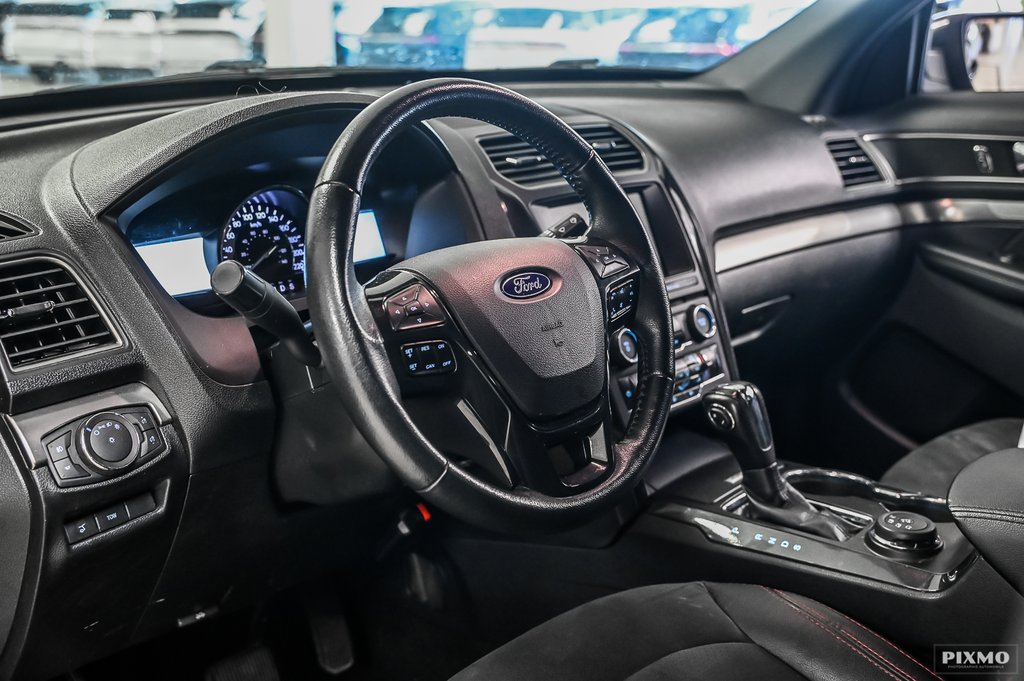 Ford Explorer  2018 à Brossard, Québec - 18 - w1024h768px