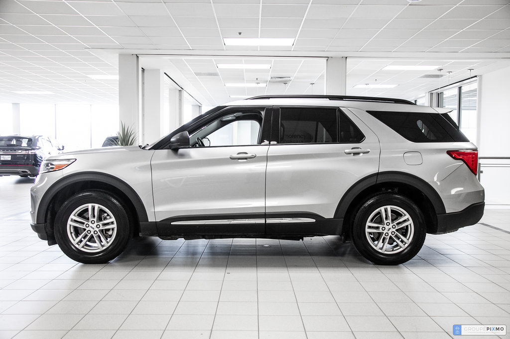 2022 Ford Explorer in Brossard, Quebec - 4 - w1024h768px