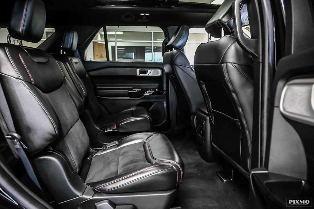 2022 Ford Explorer in Brossard, Quebec - 27 - w1024h768px