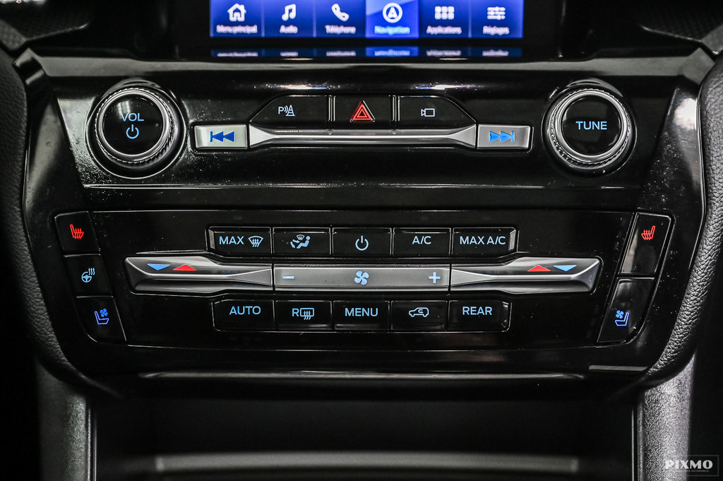 2022 Ford Explorer in Brossard, Quebec - 32 - w1024h768px