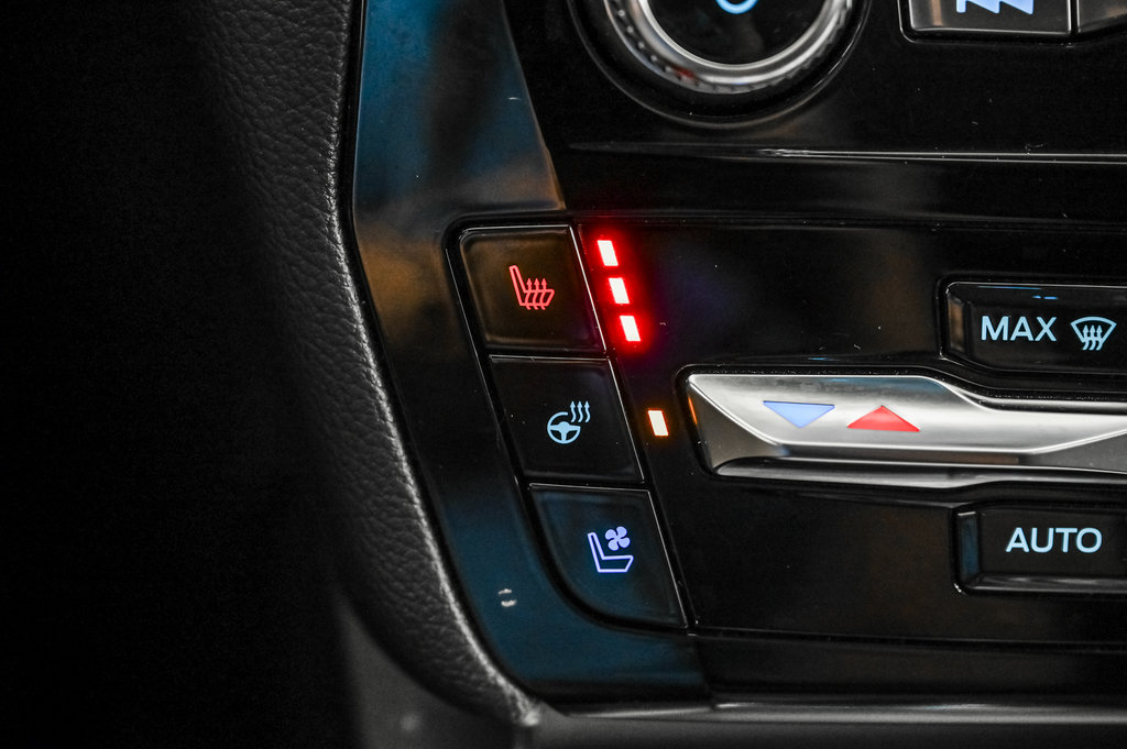 2023 Ford Explorer in Brossard, Quebec - 29 - w1024h768px
