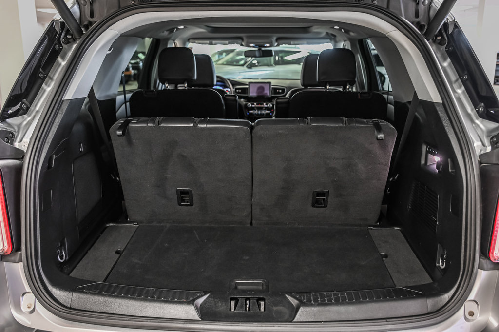 2023 Ford Explorer in Brossard, Quebec - 16 - w1024h768px