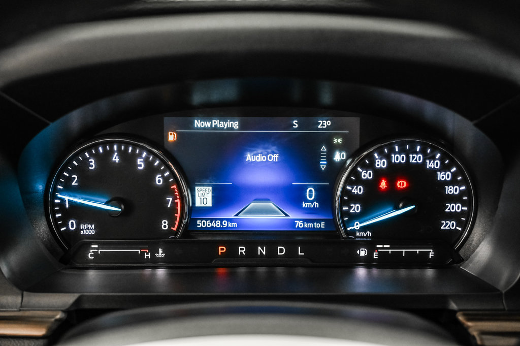 2023 Ford Explorer in Brossard, Quebec - 26 - w1024h768px