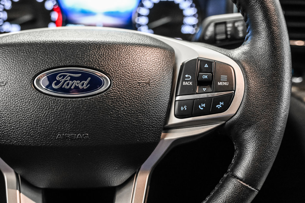 2023 Ford Explorer in Brossard, Quebec - 25 - w1024h768px