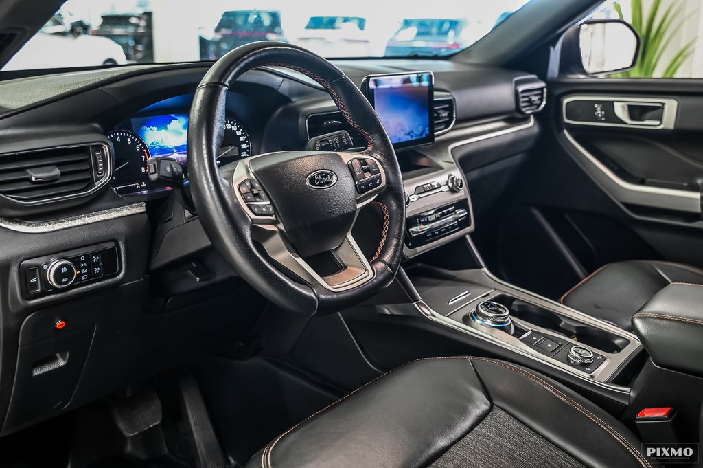 2023 Ford Explorer in Brossard, Quebec - 21 - w1024h768px