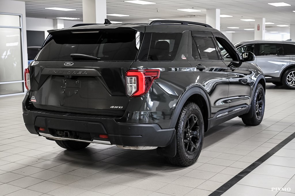 2023 Ford Explorer in Brossard, Quebec - 6 - w1024h768px