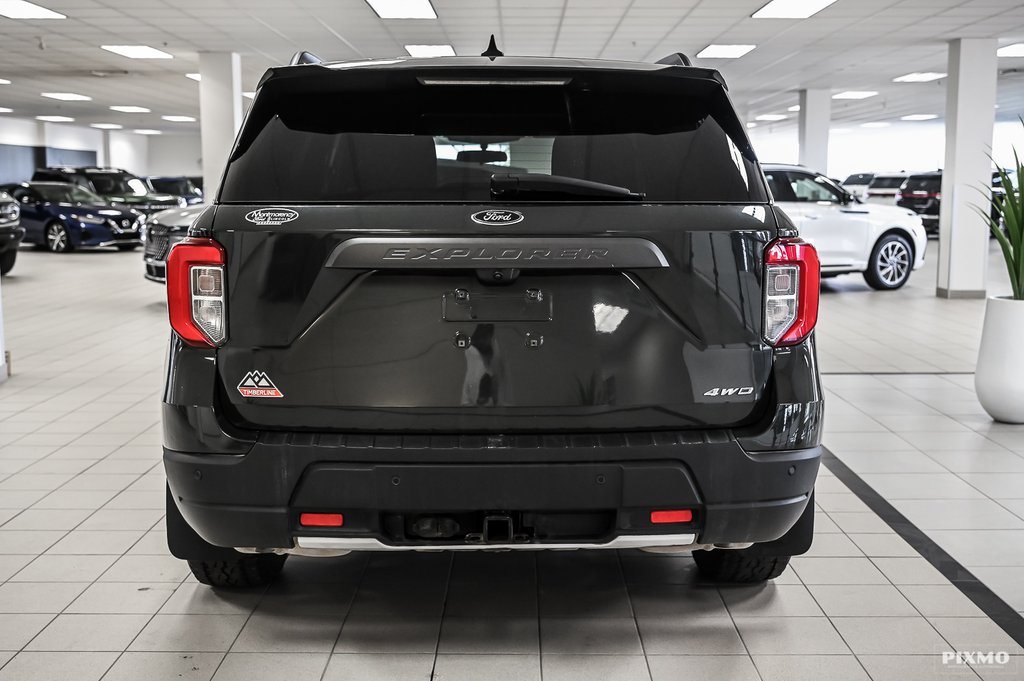 2023 Ford Explorer in Brossard, Quebec - 8 - w1024h768px