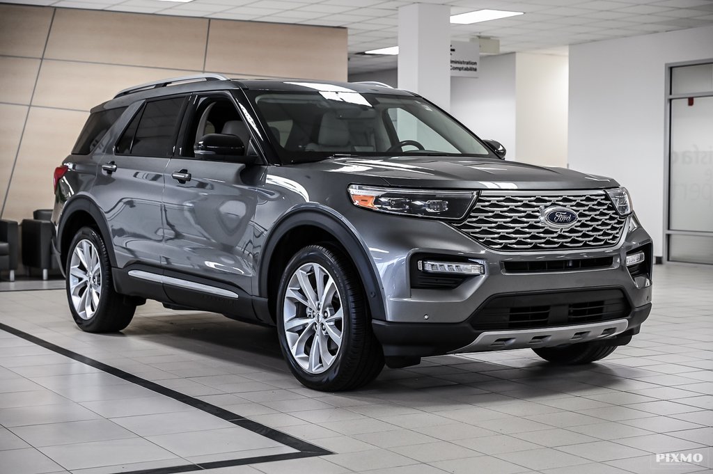 2023 Ford Explorer in Brossard, Quebec - 4 - w1024h768px