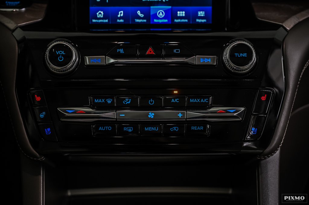 2023 Ford Explorer in Brossard, Quebec - 37 - w1024h768px