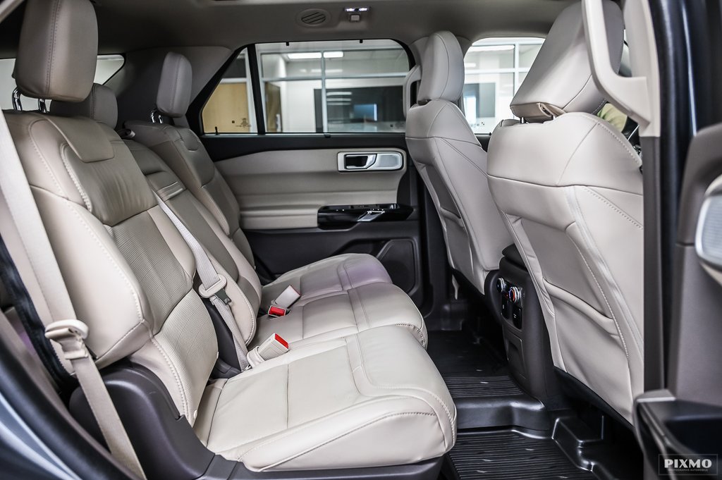 2023 Ford Explorer in Brossard, Quebec - 32 - w1024h768px