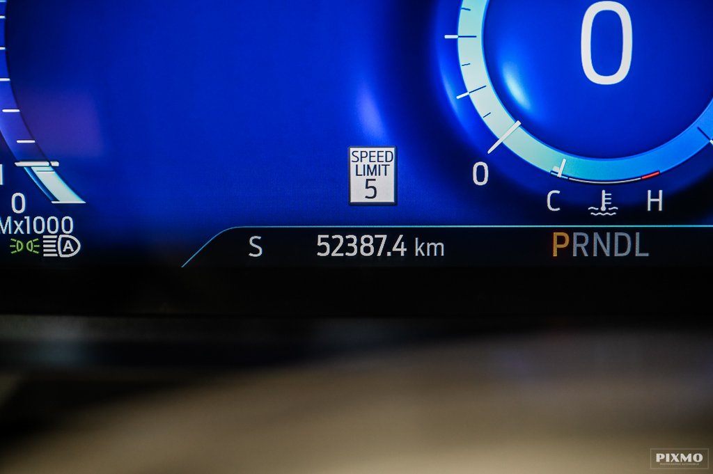 2023 Ford Explorer in Brossard, Quebec - 28 - w1024h768px