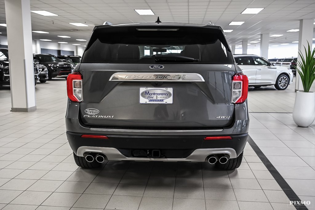 2023 Ford Explorer in Brossard, Quebec - 8 - w1024h768px
