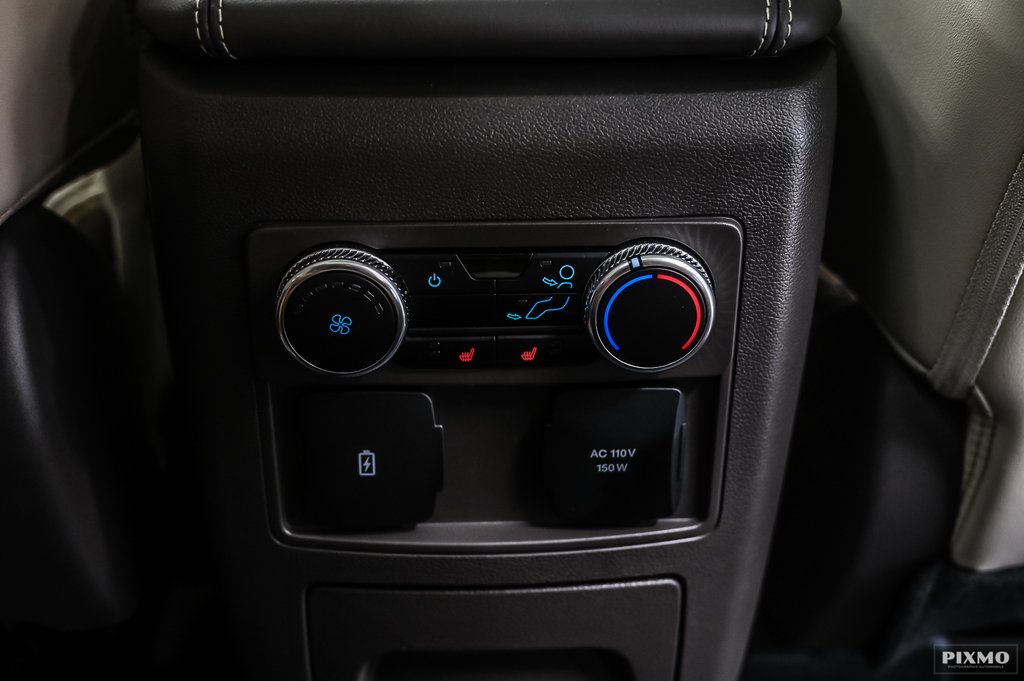 2023 Ford Explorer in Brossard, Quebec - 33 - w1024h768px