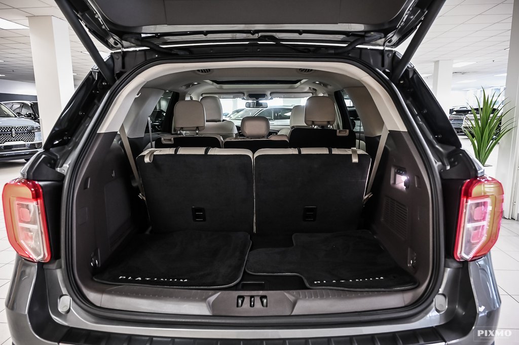 2023 Ford Explorer in Brossard, Quebec - 18 - w1024h768px