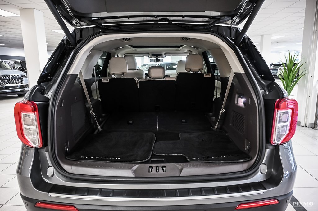 2023 Ford Explorer in Brossard, Quebec - 19 - w1024h768px