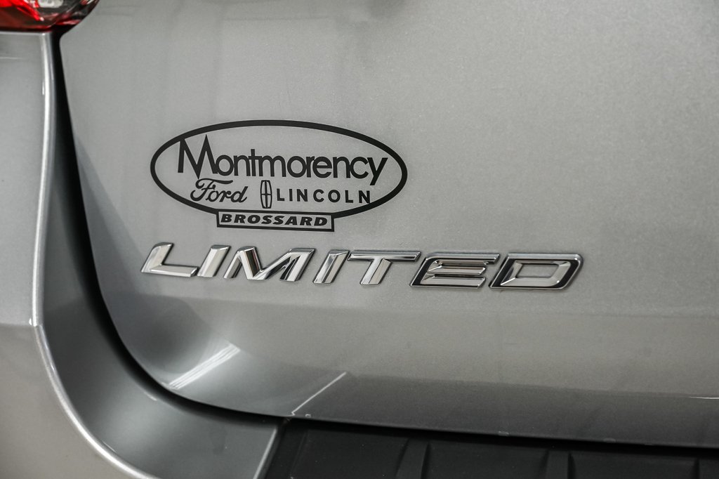 2024 Ford Explorer in Brossard, Quebec - 16 - w1024h768px