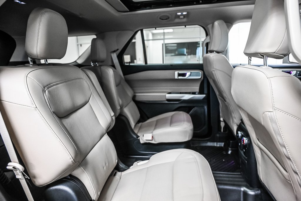 2024 Ford Explorer in Brossard, Quebec - 37 - w1024h768px