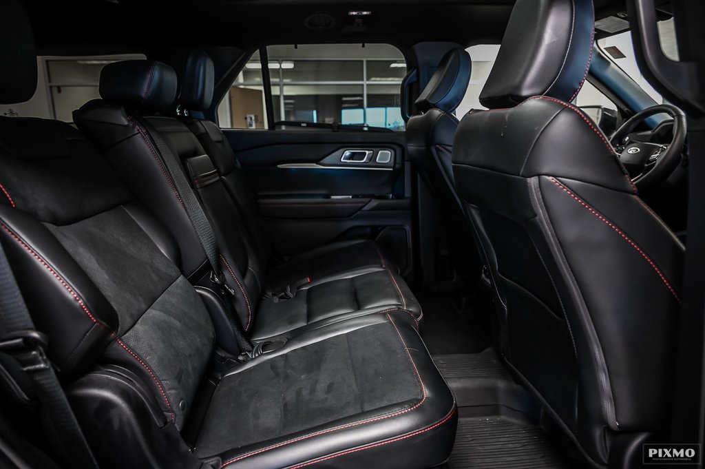 2025 Ford Explorer in Brossard, Quebec - 31 - w1024h768px