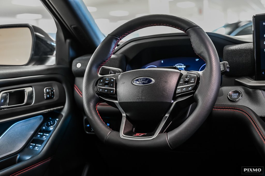 2025 Ford Explorer in Brossard, Quebec - 34 - w1024h768px