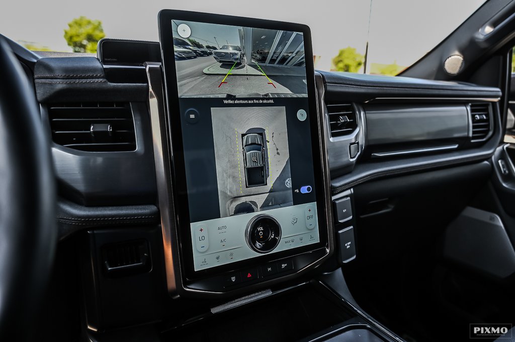 2022 Ford F-150 Lightning in Brossard, Quebec - 24 - w1024h768px