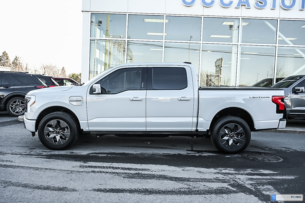 2023 Ford F-150 Lightning in Brossard, Quebec - 8 - w1024h768px