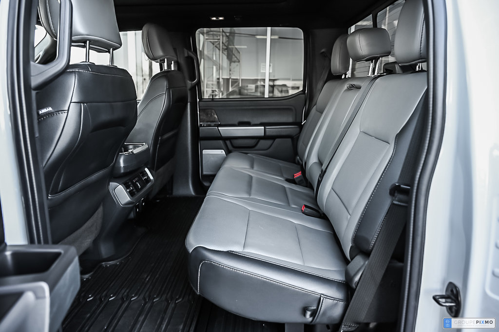 2023 Ford F-150 Lightning in Brossard, Quebec - 28 - w1024h768px