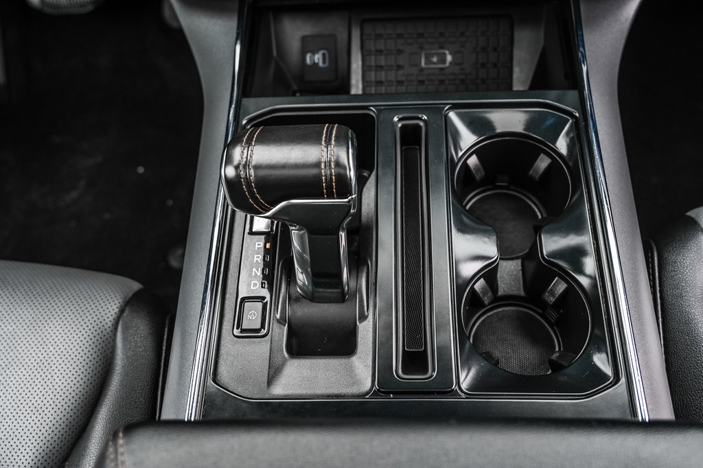 Ford F-150 Lightning LARIAT | EXTENDED RANGE 515KM | TOIT PANO | 2023 à Brossard, Québec - 39 - w1024h768px