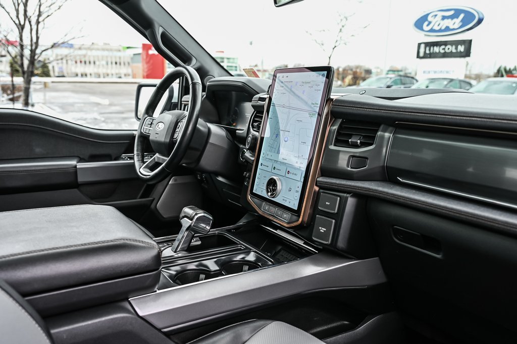 Ford F-150 Lightning LARIAT | EXTENDED RANGE 515KM | TOIT PANO | 2023 à Brossard, Québec - 40 - w1024h768px