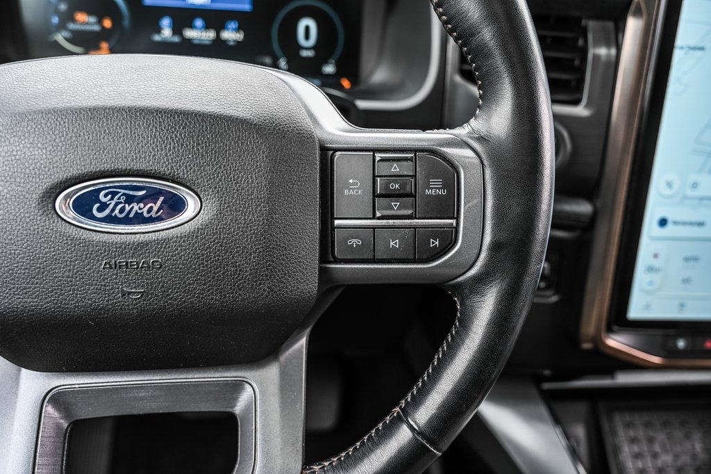 Ford F-150 Lightning LARIAT | EXTENDED RANGE 515KM | TOIT PANO | 2023 à Brossard, Québec - 24 - w1024h768px