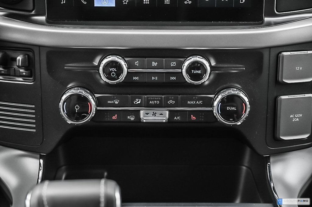 2024 Ford F-150 Lightning in Brossard, Quebec - 27 - w1024h768px