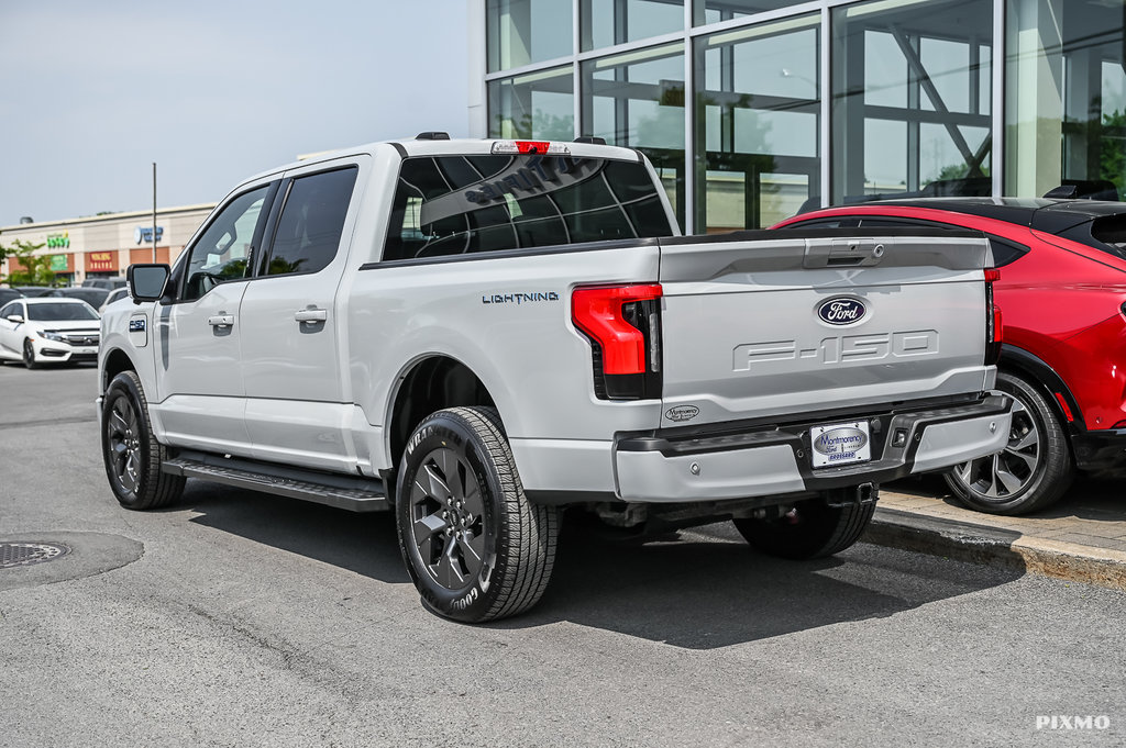 2024 Ford F-150 Lightning in Brossard, Quebec - 9 - w1024h768px