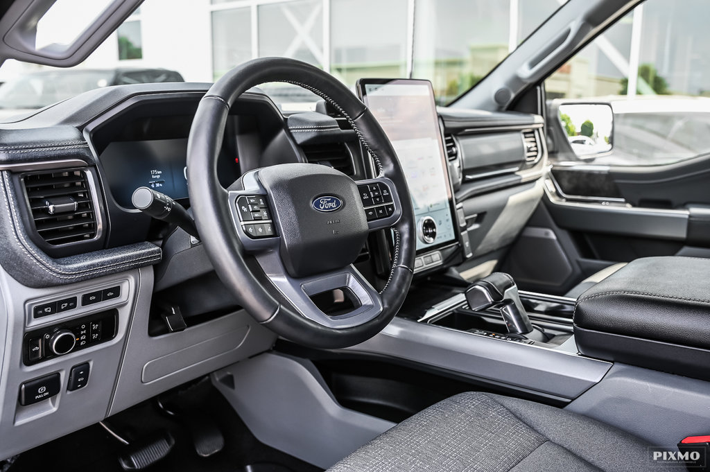 2024 Ford F-150 Lightning in Brossard, Quebec - 16 - w1024h768px