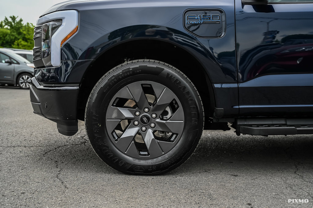 Ford F-150 Lightning LARIAT | SPÉCIAL DÉMO 4.49% | EXT RANGE 515KM | 2024 à Brossard, Québec - 6 - w1024h768px