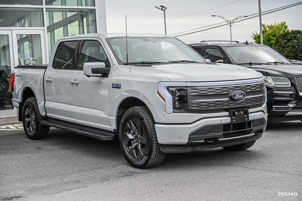 2024 Ford F-150 Lightning in Brossard, Quebec - 4 - w1024h768px
