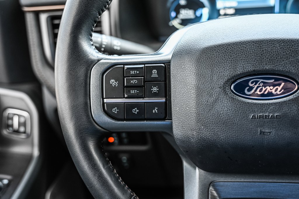 2024 Ford F-150 Lightning in Brossard, Quebec - 23 - w1024h768px