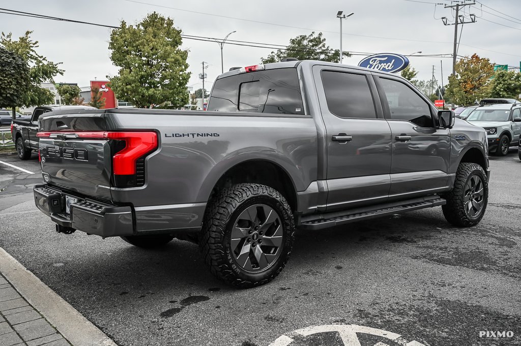 Ford F-150 Lightning  2024 à Brossard, Québec - 14 - w1024h768px