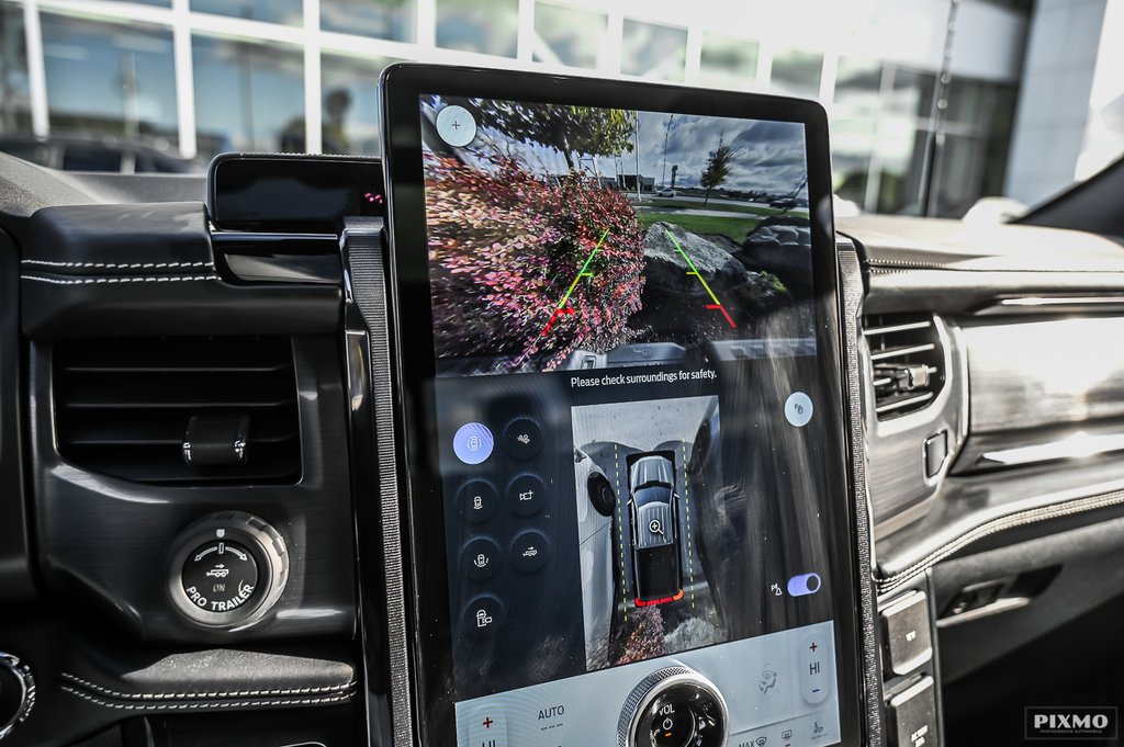 Ford F-150 Lightning  2025 à Brossard, Québec - 22 - w1024h768px