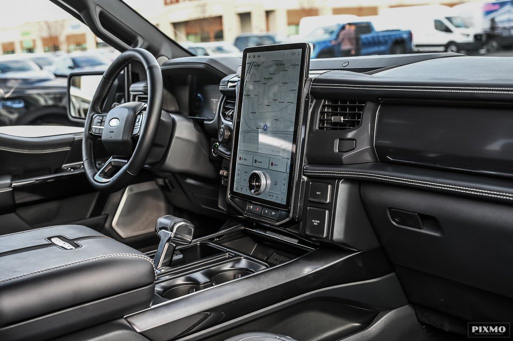 Ford F-150 Lightning  2025 à Brossard, Québec - 33 - w1024h768px