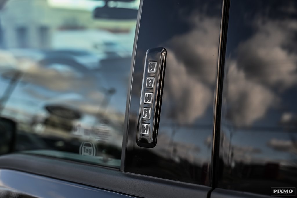 Ford F-150 Lightning  2025 à Brossard, Québec - 16 - w1024h768px