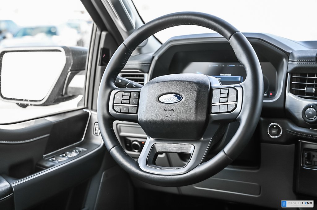 2025 Ford F-150 Lightning in Brossard, Quebec - 26 - w1024h768px